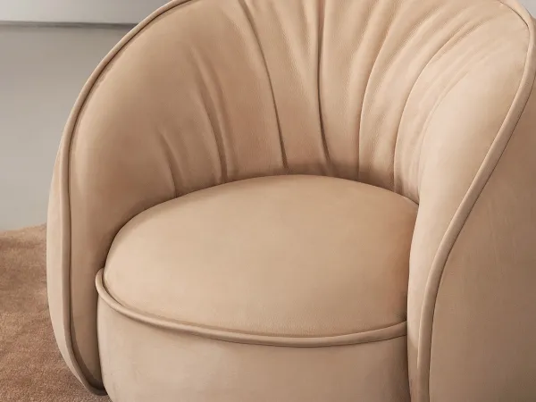 Leon Armchair by Baxter