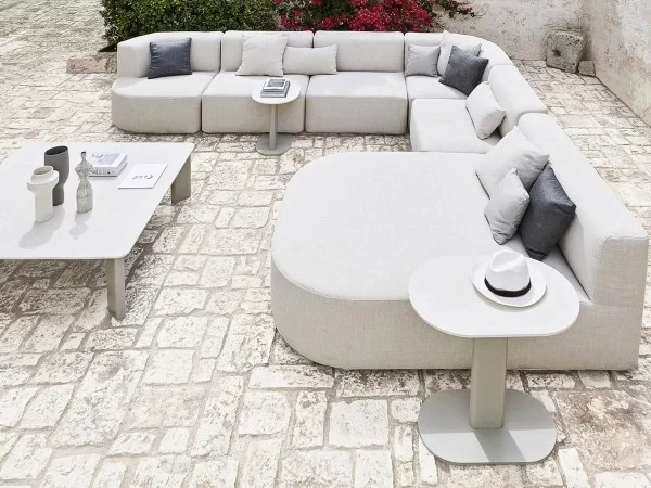 Das Belt Modular Sofa, entworfen von Daniele Lo Scalzo Moscheri