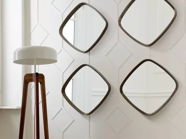 A combination made of four Mix mirrors with the same shape