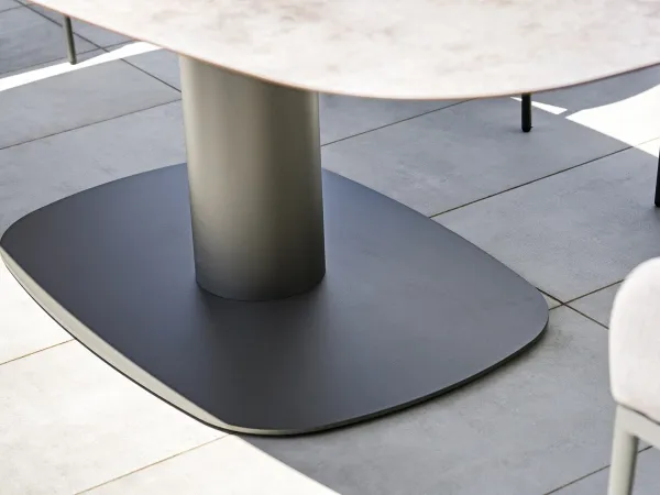 Details zu Varaschin Big Tisch