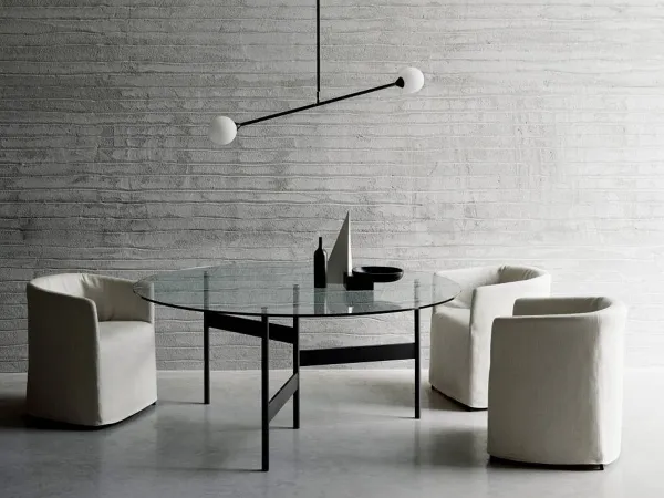 Version en verre de la table Notes de Living Divani