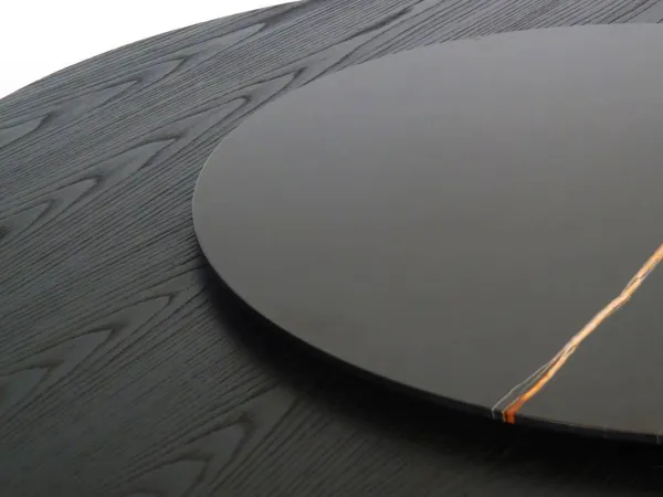 Detalles de la mesa Notes de Living Divani