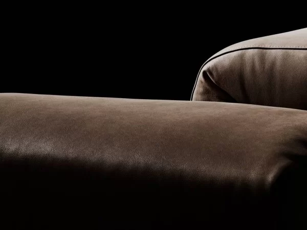Details of the armrest of the Sumo armchair