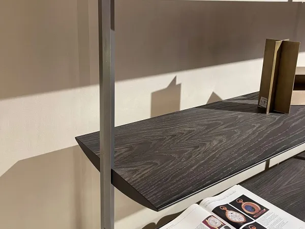 Détails de l'étagère de la bibliothèque Sailor de Living Divani