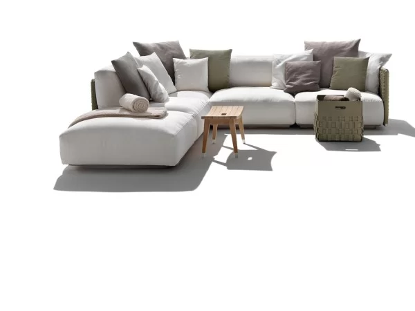 Eddy sofa by Flexform