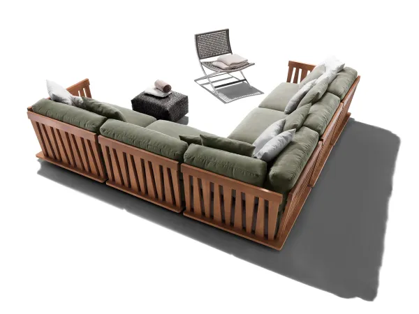 Il retro del divano Zante di Flexform