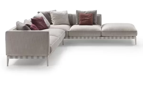 Atlante by Flexform customized Sofa