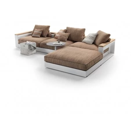 Sofá Freeport de Flexform: un sofá modular para tu jardín