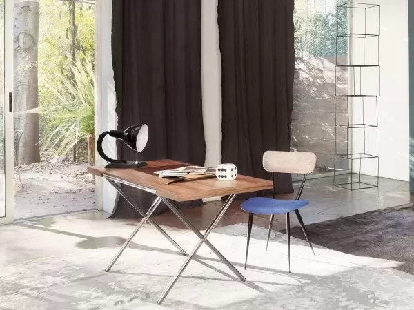 Bureau Novelist de Lema