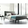 Lema Victoriano double bed in a room