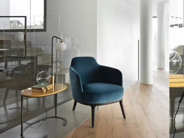El sillón Lucylle de Lema en un entorno