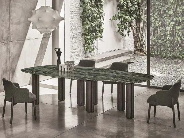 Der Berry Tisch von Porada in einem Wohnbereich