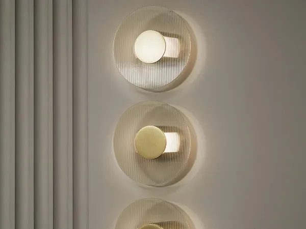 La luminaria Button de Baxter