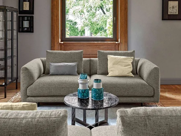 Versione lineare del divano Self Control di Arketipo