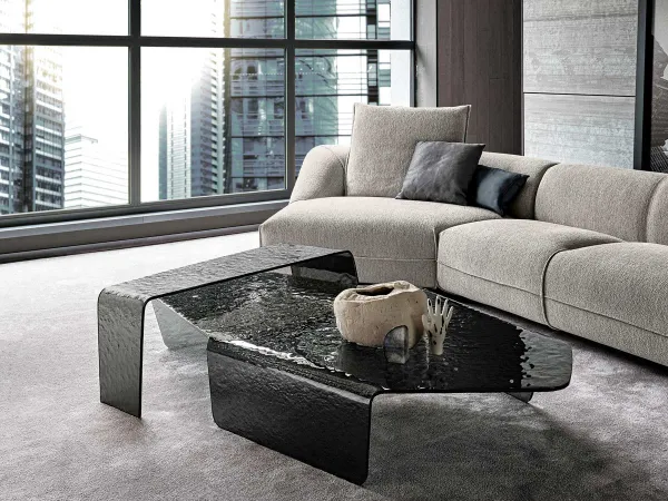 Arketipo Chimera coffee table in a smoked version