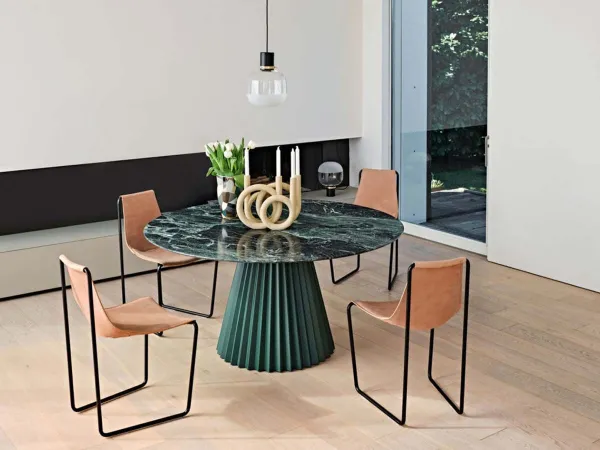 Plissé table by Midj