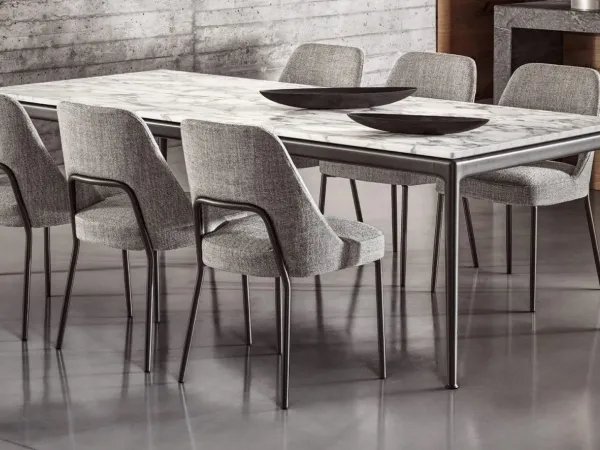 Dettagli dello schienale della sedia Joyce di Flexform