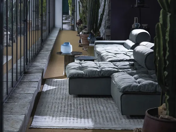 Il tappeto Scarlet di Baxter in una zona living