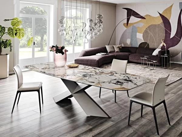 The Tyron Keramik table in a living area