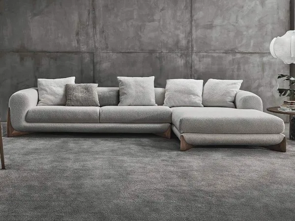 Die eckige und modulare Version des Softbay-Sofas von Porada