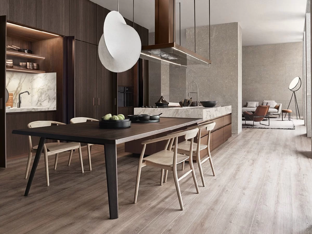 The Convivium kitchen with built-in table by Arclinea