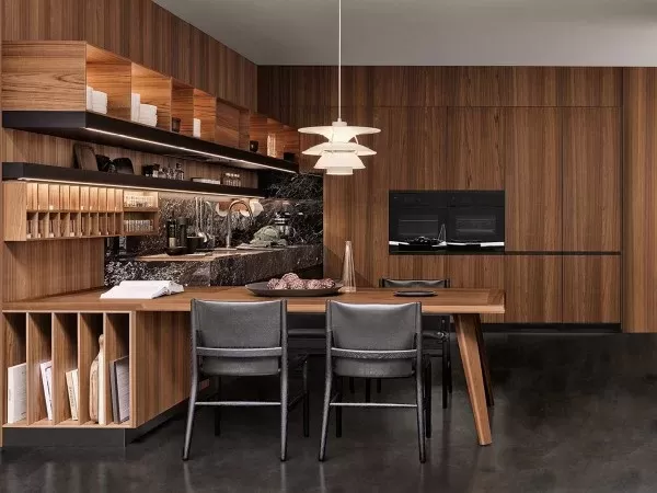 Convivium con tavolo penisola di Arclinea