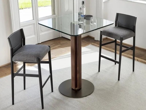 Lo sgabello Sveva di Porada