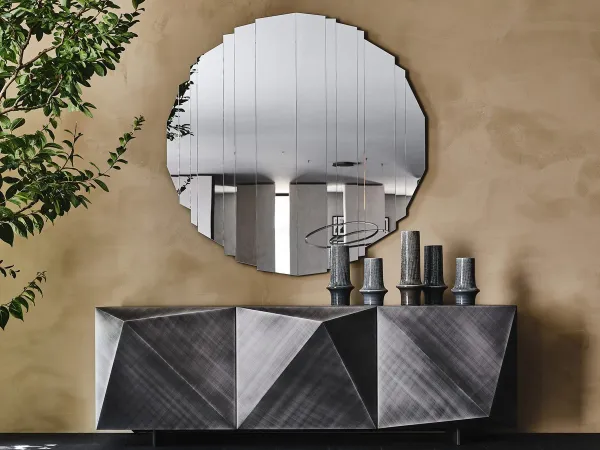 La madia Kayak nella finitura Brushed Grey