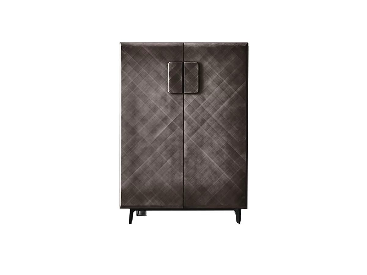 Le buffet Tudor de Cattelan Italia