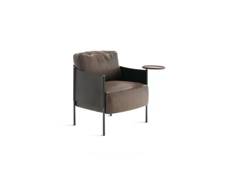 The SC1 armchair by Horm