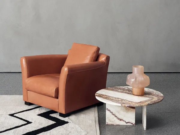 Il tavolino Tebe di Baxter in una zona living