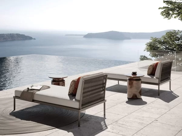 Atmosphera Flash chaise longue by the poolside