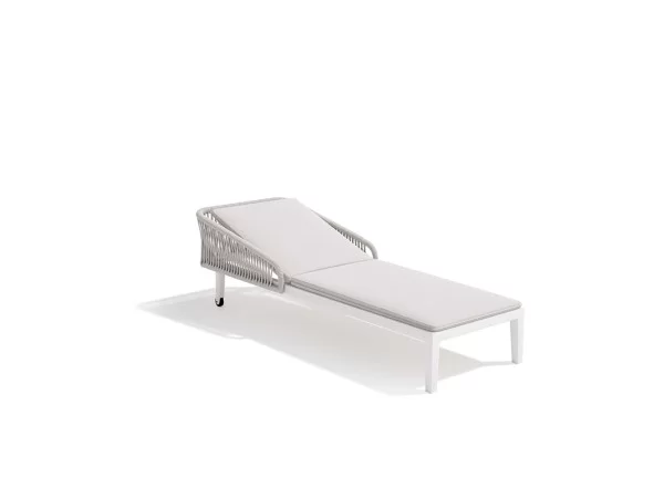 The Dream chaise longue by Atmosphera