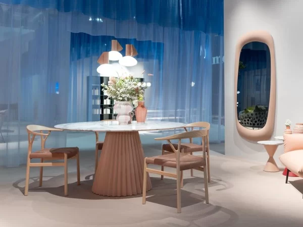 Der Oslo Stuhl von Midj auf dem Salone del Mobile 2023