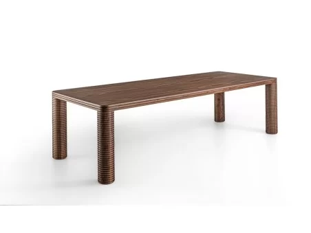 Der Sansiro Tisch von Porada