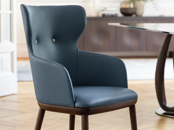 Details of the Andy chair by Porada