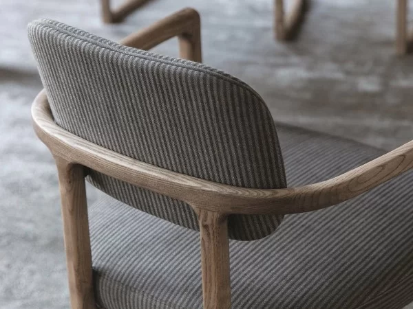 Details of the back of the Serena chair by Porada
