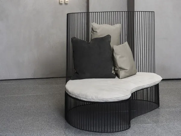 Il divano Ginestra in uno spazio living