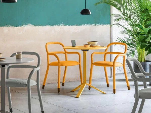 Pippi chair by Midj in a contract space