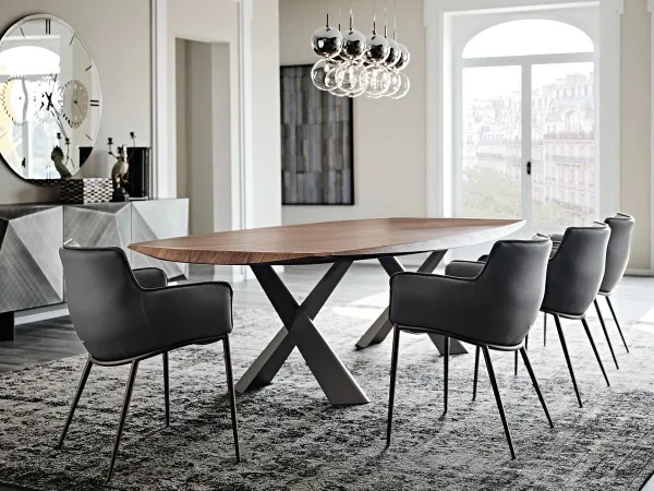 La silla Rhonda de Cattelan Italia en una sala de estar