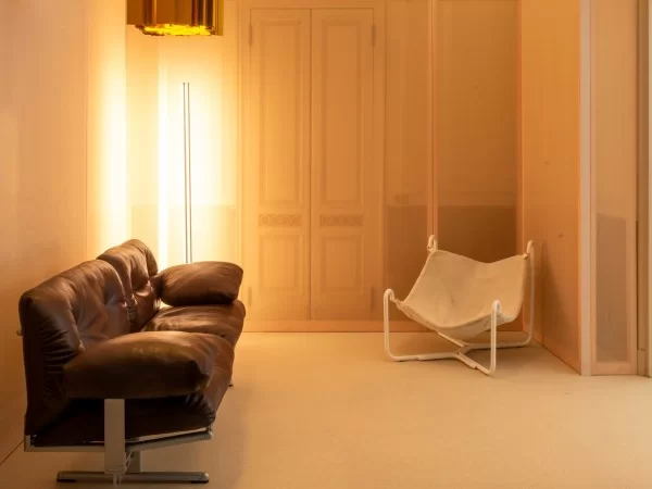 Busnelli Baffo armchair in a living area