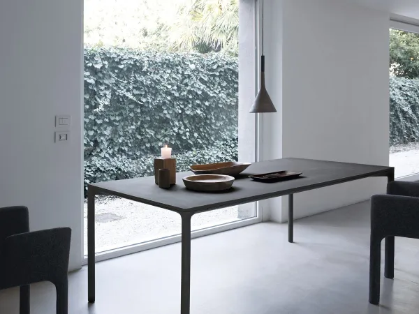 The Boiacca table in a living space