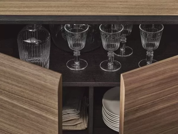 Ablagefächer des Pebble Sideboards von Porada