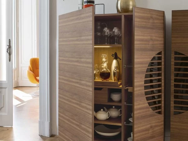 Internal compartments of the Polifemo bar cabinet by Porada
