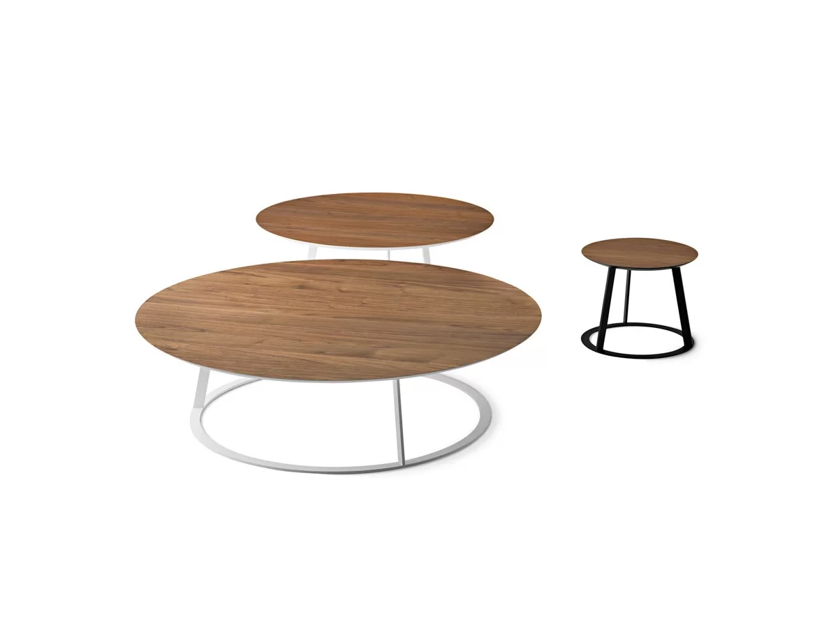 The Albino side table family by Horm Casamania