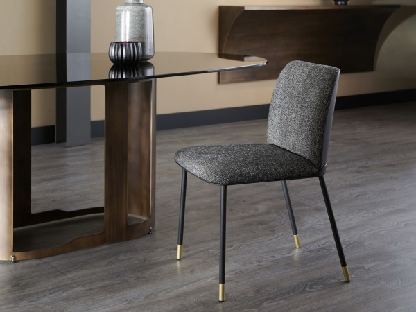 Oasi chair by Cantori in a living area
