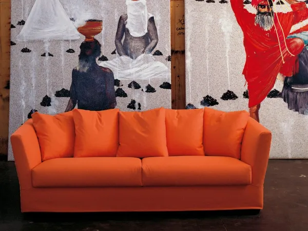 康培吉 Boy 沙发在起居室中的应用