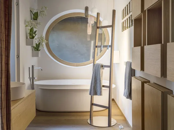 Alla Scala lamp by Mogg in a bathroom