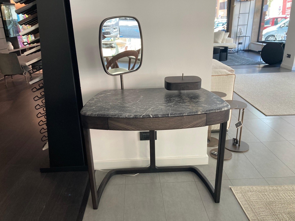 Maskara Vanity by Porada on sale