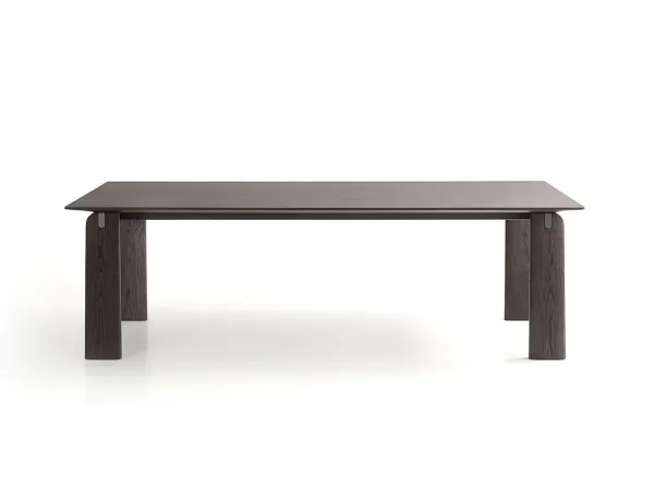 The Jiku table by Lema
